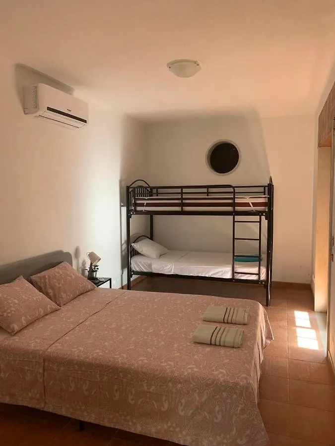 Casa Mineira Guest House Ferreiras